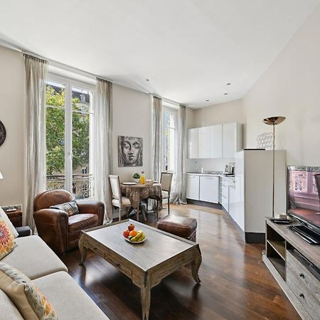 1Br Champs-Elysees - Cityapartmentstay Paris Luaran gambar